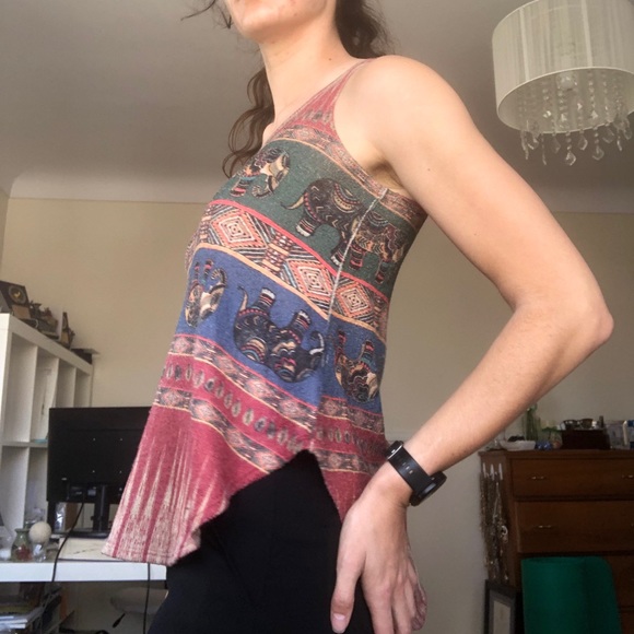 🔥BOGO FREE- Elephant knit sweater tank top - Picture 4 of 11